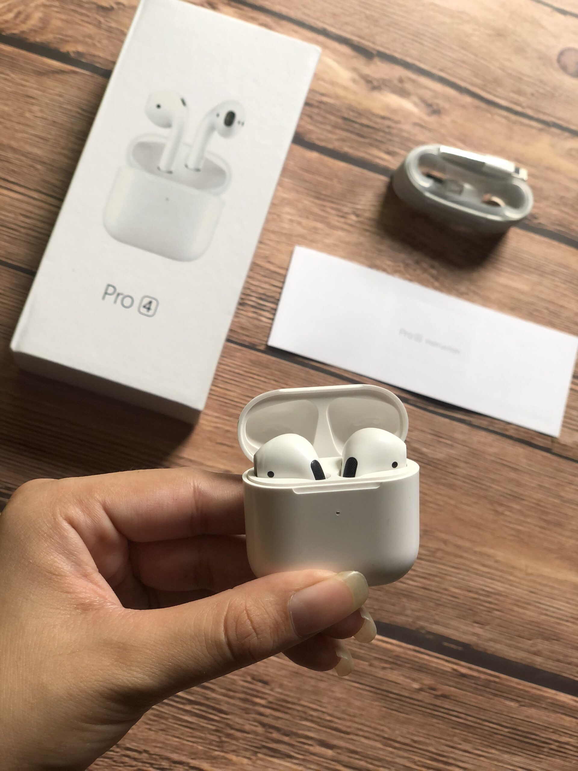 Apple Airpods 4 Pro - Mobile Hub Official